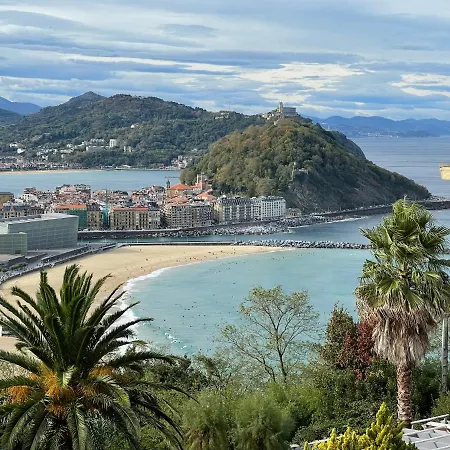 Usandizaga Apartment, Second Line Beach, Free Parking Apartmán San Sebastián