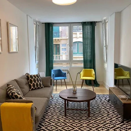 公寓 Usandizaga Apartment, Second Line Beach, Free Parking 圣塞瓦斯蒂安